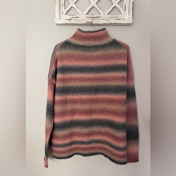 New Evereve Rudy Spacedye Pullover Sweater Size S - Picture 3 of 11